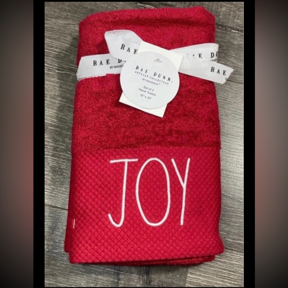Rae Dunn Hand Towels